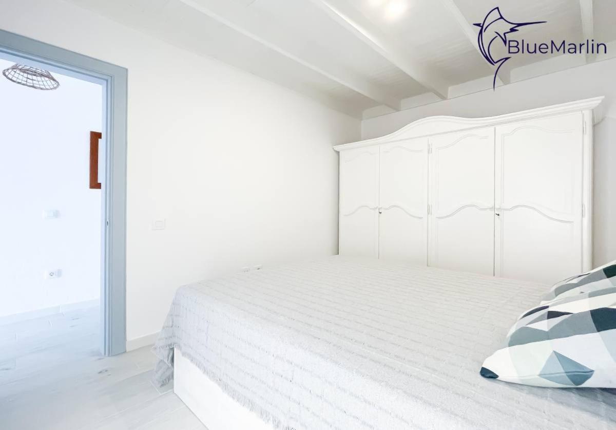 Апартаменты B-Rent Bluemarlin Boutique Sea View Коральео Экстерьер фото